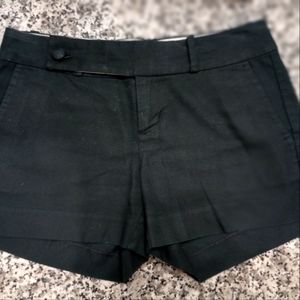 Banana Republic 00P These are a great pair of shorts to wear anytime, they are